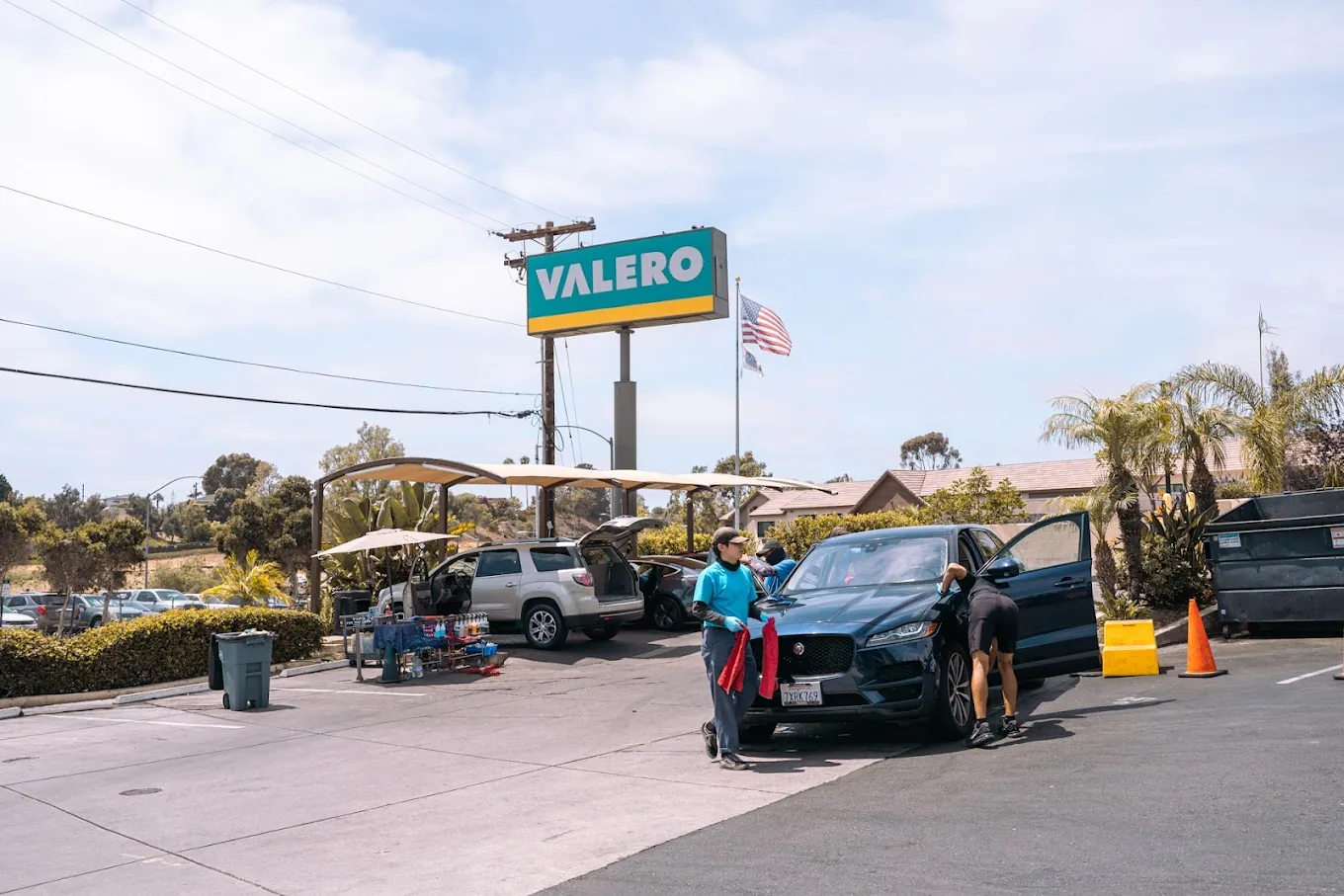 Vintage Valero sign at Cardiff Valero